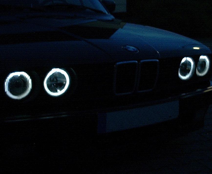 BMW E30 Angel Eyes