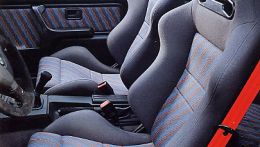 BMW E30 - Seat.jpg