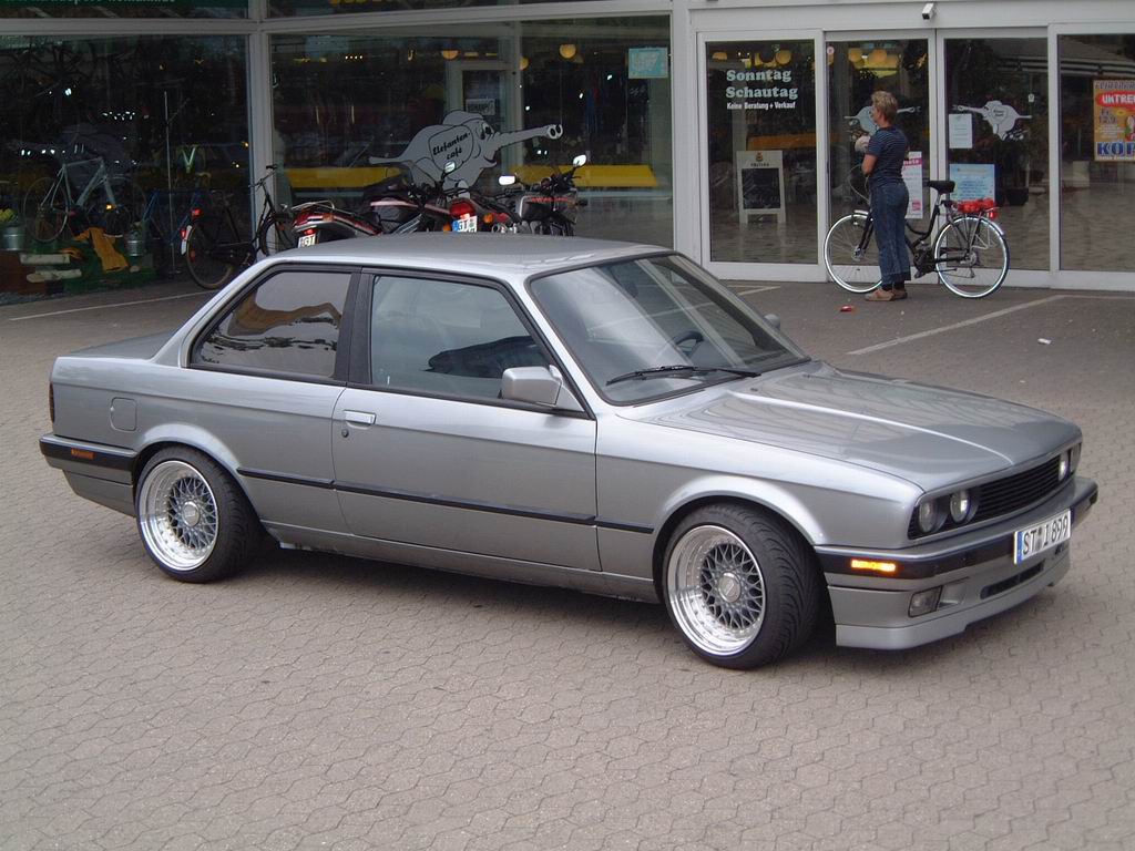 сколько стоит bmw e30