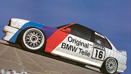 История создания легендарной BMW E30 M3 и специализированного отделения BMW Motorsport.