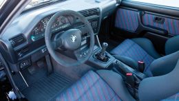 1987-bmw-e30-m3-interior-photo-365388-s-1280x