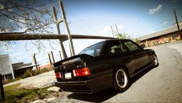 BMW-e30-M3.jpg